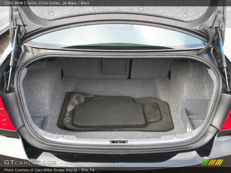 Jet Black / Black 2006 BMW 3 Series 330xi Sedan