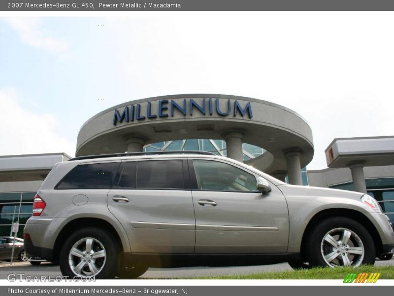 Pewter Metallic / Macadamia 2007 Mercedes-Benz GL 450