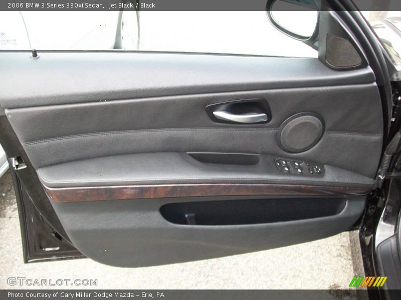 Jet Black / Black 2006 BMW 3 Series 330xi Sedan