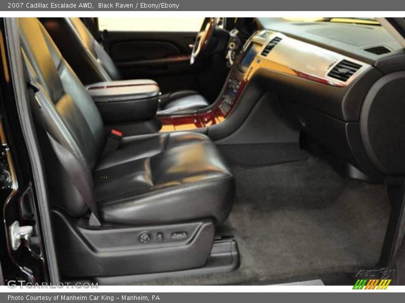 Black Raven / Ebony/Ebony 2007 Cadillac Escalade AWD