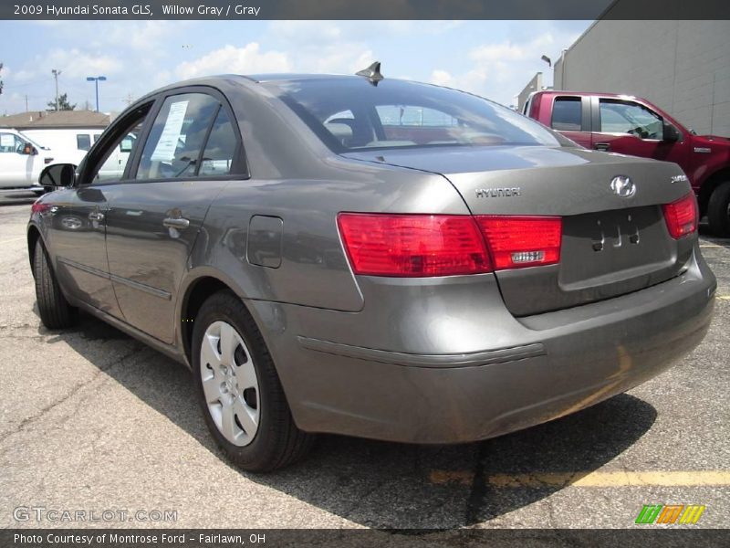 Willow Gray / Gray 2009 Hyundai Sonata GLS