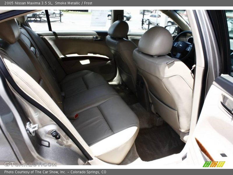 Smoke Metallic / Frost 2005 Nissan Maxima 3.5 SL