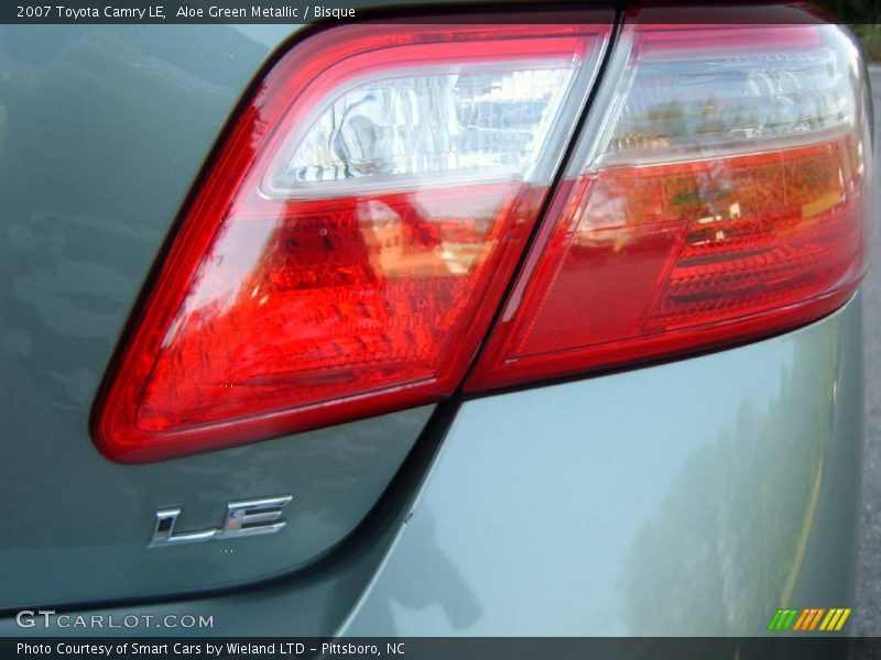 Aloe Green Metallic / Bisque 2007 Toyota Camry LE