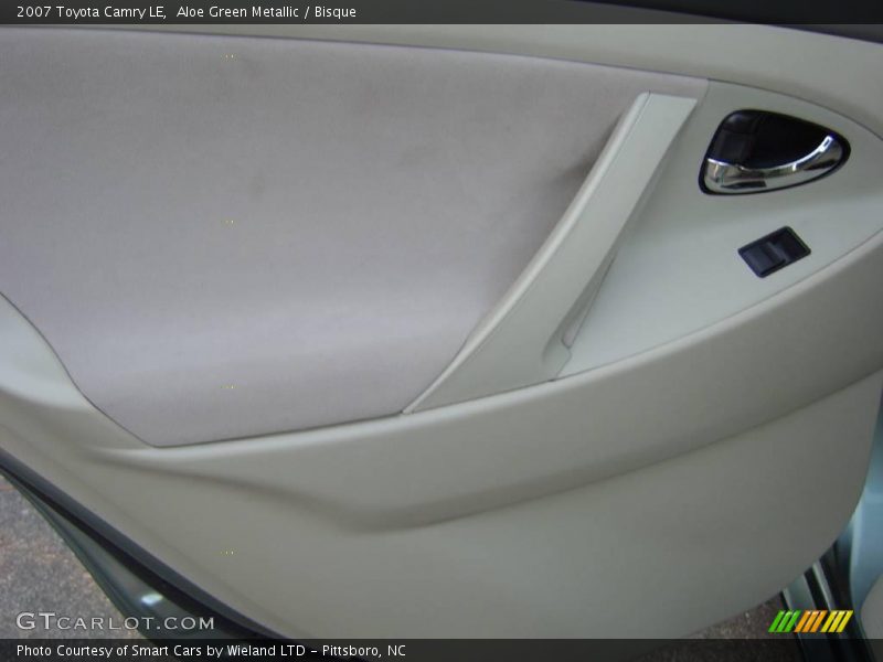 Aloe Green Metallic / Bisque 2007 Toyota Camry LE