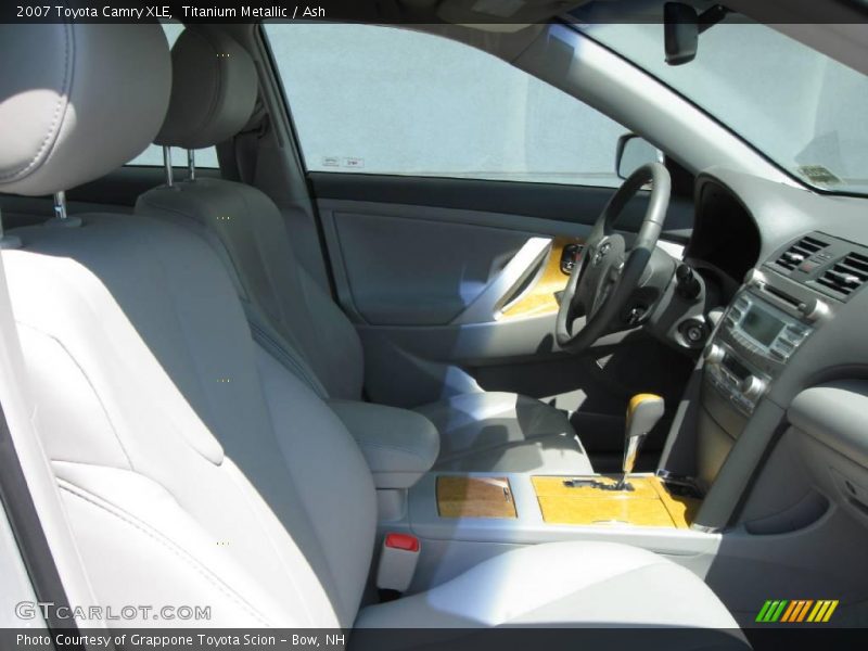 Titanium Metallic / Ash 2007 Toyota Camry XLE