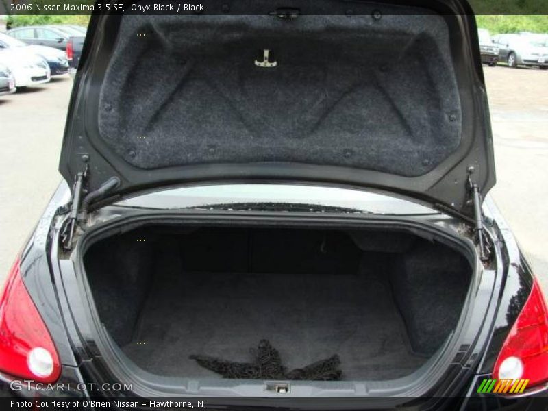 Onyx Black / Black 2006 Nissan Maxima 3.5 SE