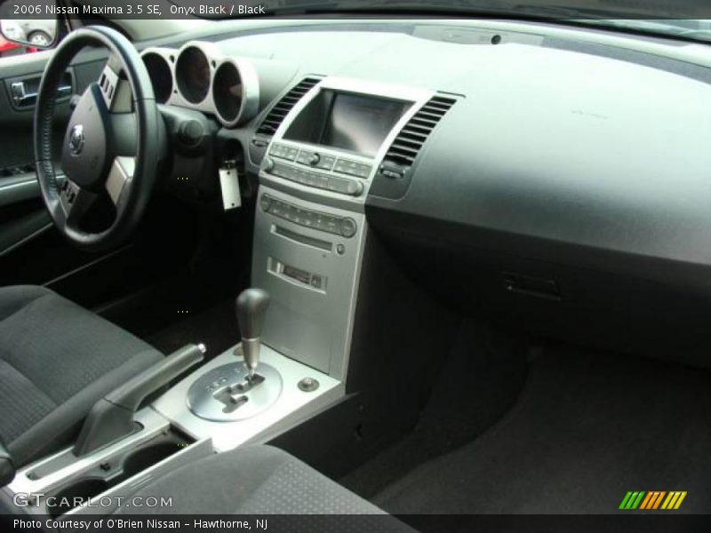 Onyx Black / Black 2006 Nissan Maxima 3.5 SE
