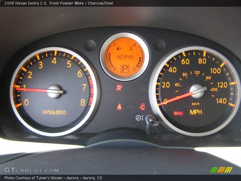 Fresh Powder White / Charcoal/Steel 2008 Nissan Sentra 2.0