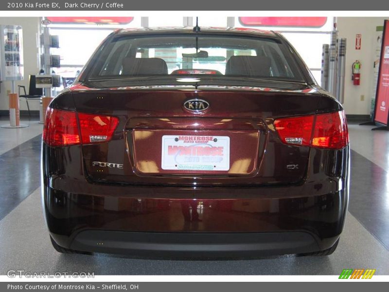 Dark Cherry / Coffee 2010 Kia Forte EX