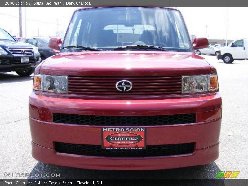 Salsa Red Pearl / Dark Charcoal 2006 Scion xB