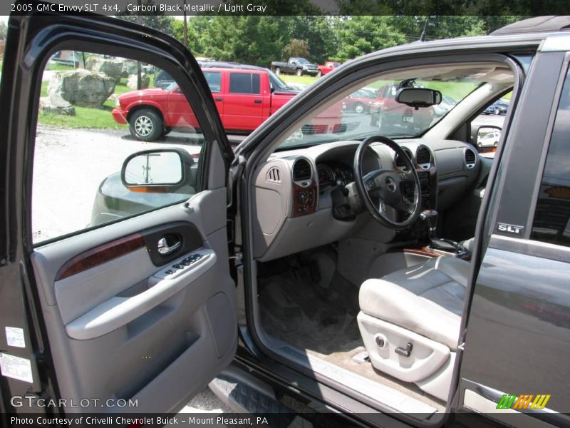 Carbon Black Metallic / Light Gray 2005 GMC Envoy SLT 4x4