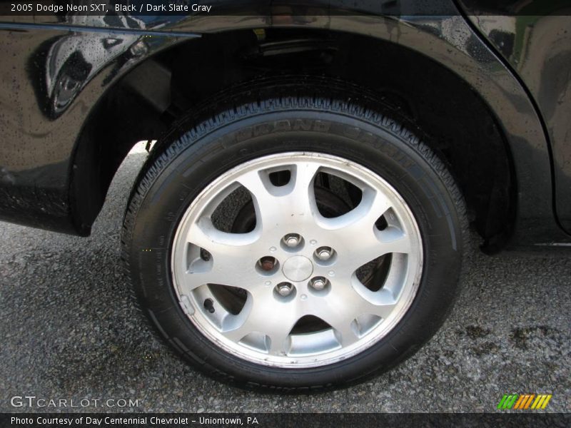 Black / Dark Slate Gray 2005 Dodge Neon SXT