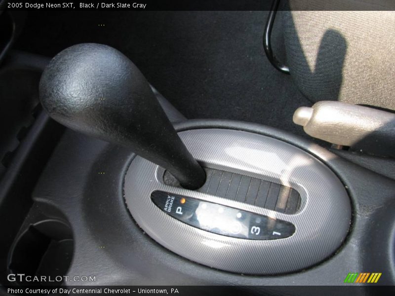 Black / Dark Slate Gray 2005 Dodge Neon SXT