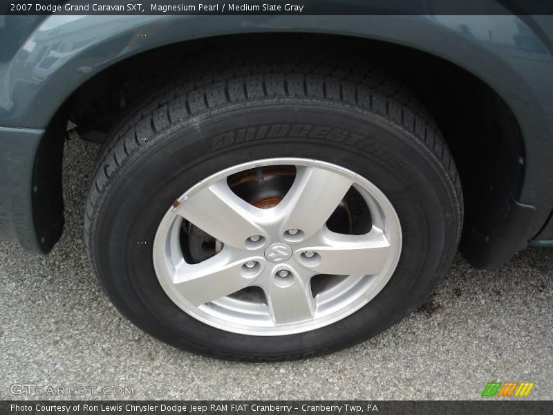 Magnesium Pearl / Medium Slate Gray 2007 Dodge Grand Caravan SXT