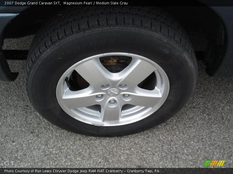 Magnesium Pearl / Medium Slate Gray 2007 Dodge Grand Caravan SXT