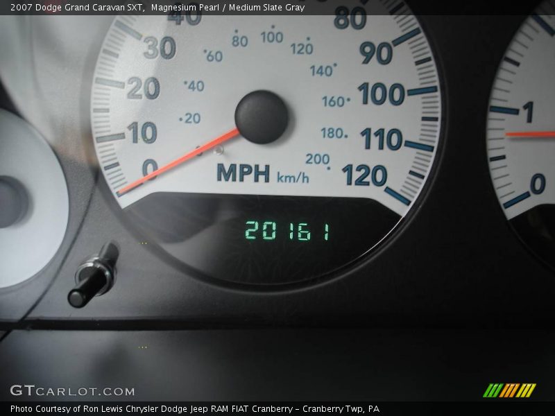 Magnesium Pearl / Medium Slate Gray 2007 Dodge Grand Caravan SXT
