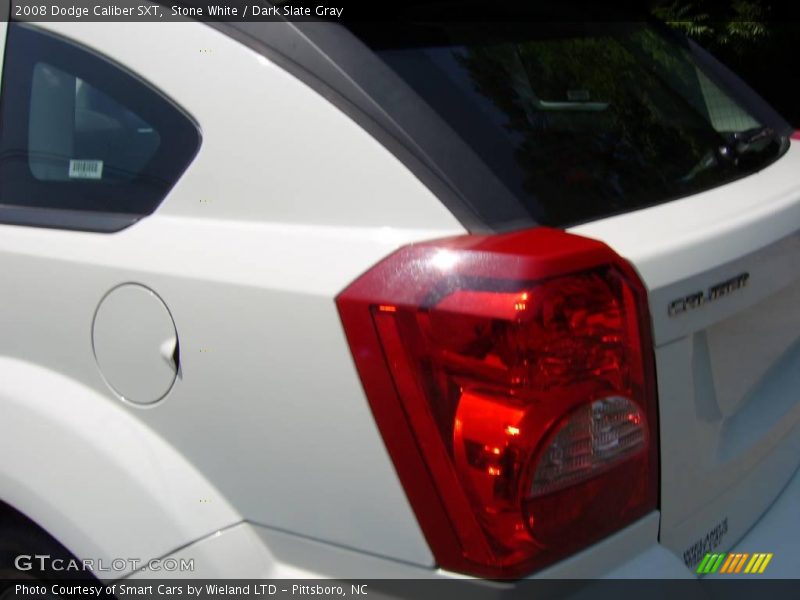Stone White / Dark Slate Gray 2008 Dodge Caliber SXT