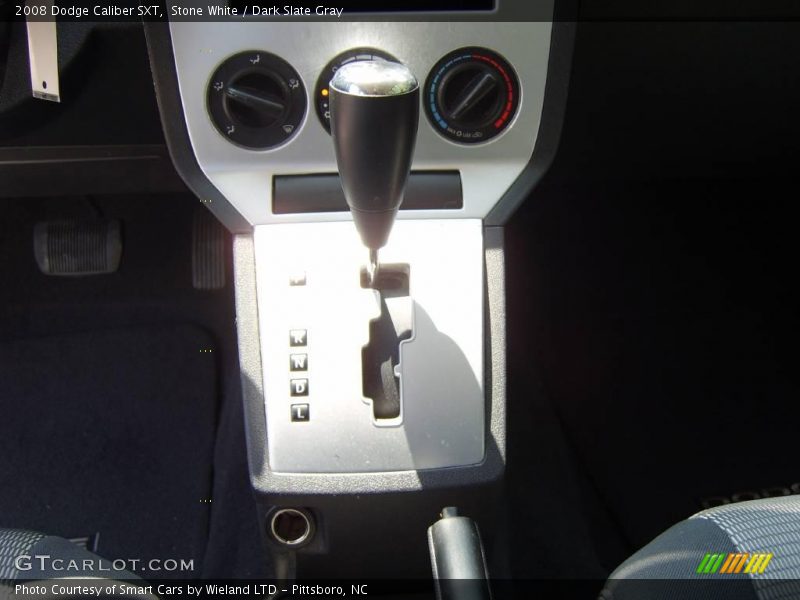 Stone White / Dark Slate Gray 2008 Dodge Caliber SXT