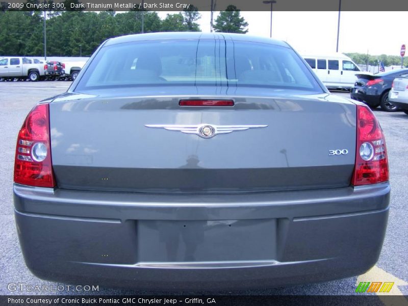 Dark Titanium Metallic / Dark Slate Gray 2009 Chrysler 300