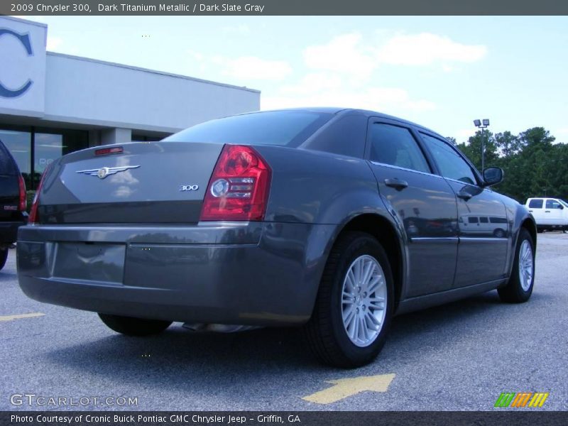 Dark Titanium Metallic / Dark Slate Gray 2009 Chrysler 300