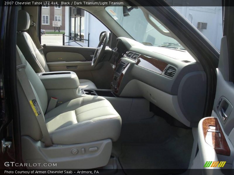 Black / Dark Titanium/Light Titanium 2007 Chevrolet Tahoe LTZ 4x4