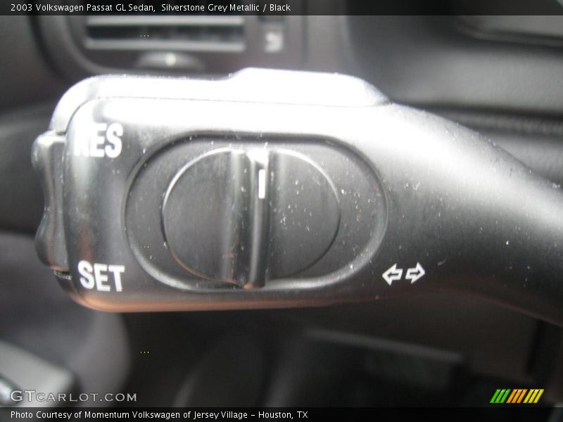 Silverstone Grey Metallic / Black 2003 Volkswagen Passat GL Sedan