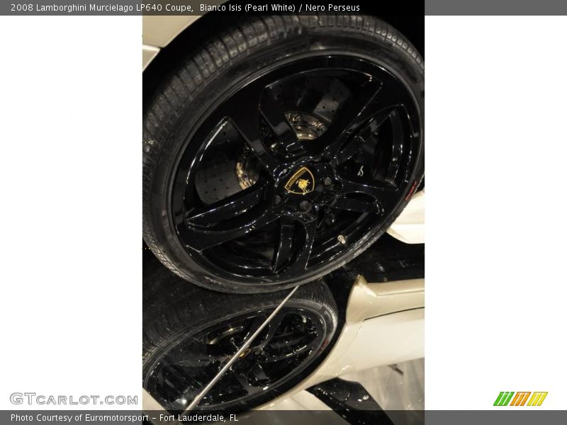 Bianco Isis (Pearl White) / Nero Perseus 2008 Lamborghini Murcielago LP640 Coupe