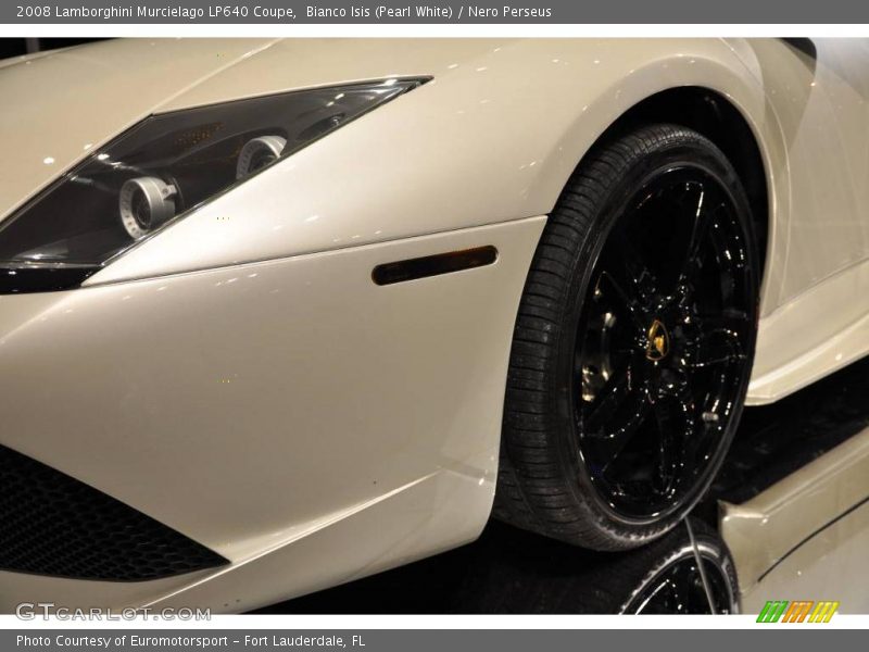 Bianco Isis (Pearl White) / Nero Perseus 2008 Lamborghini Murcielago LP640 Coupe