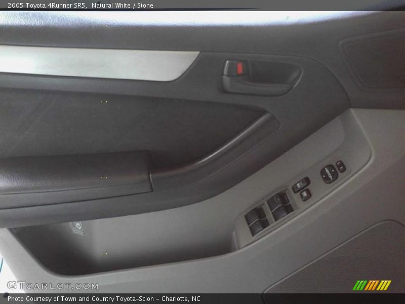 Natural White / Stone 2005 Toyota 4Runner SR5