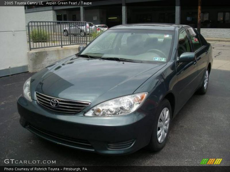 Aspen Green Pearl / Taupe 2005 Toyota Camry LE