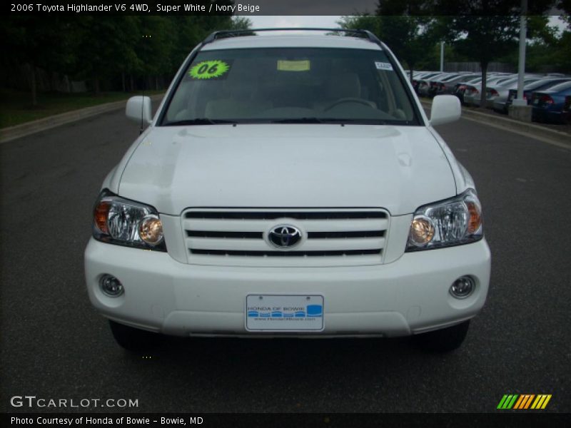 Super White / Ivory Beige 2006 Toyota Highlander V6 4WD