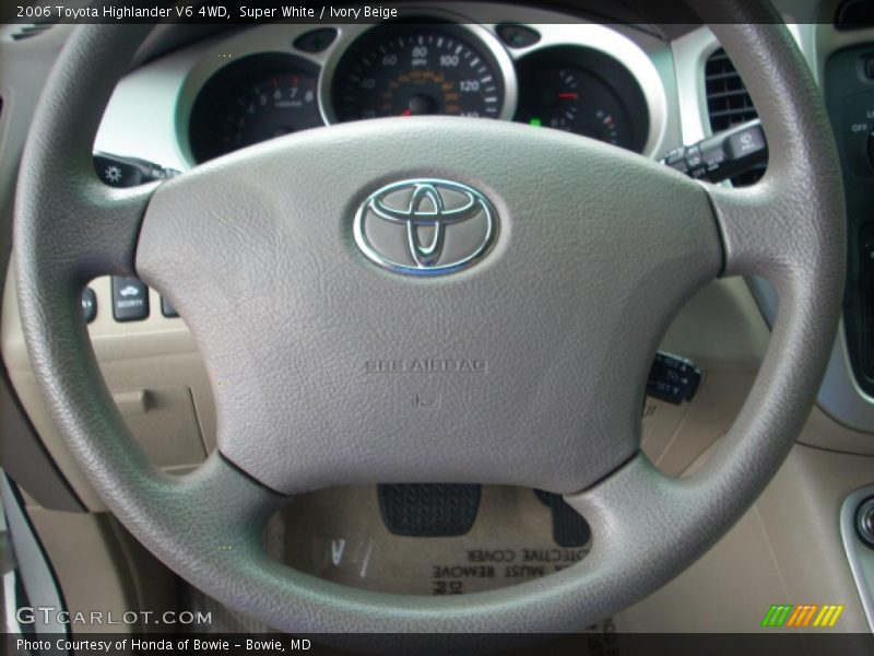Super White / Ivory Beige 2006 Toyota Highlander V6 4WD