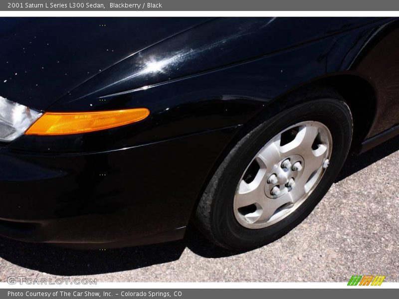 Blackberry / Black 2001 Saturn L Series L300 Sedan