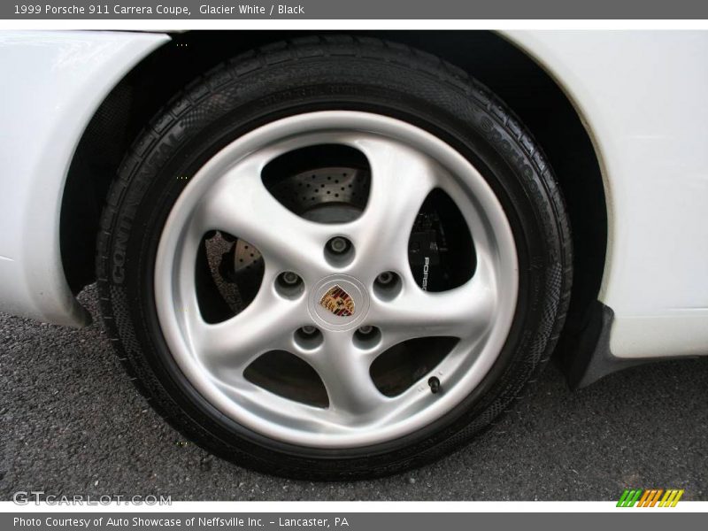 Glacier White / Black 1999 Porsche 911 Carrera Coupe