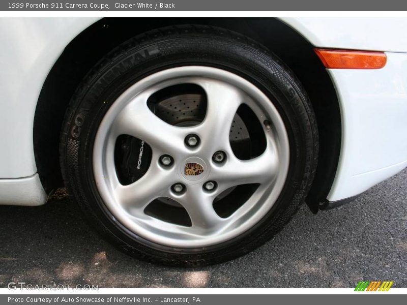 Glacier White / Black 1999 Porsche 911 Carrera Coupe