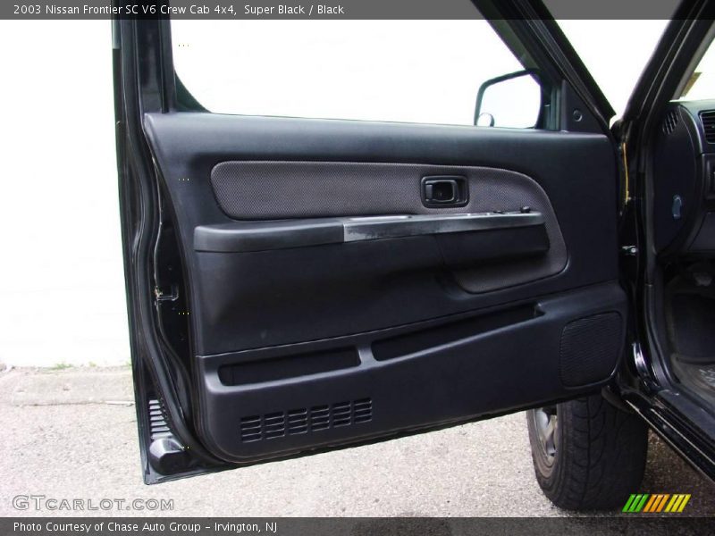 Super Black / Black 2003 Nissan Frontier SC V6 Crew Cab 4x4