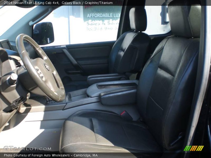 Galaxy Black / Graphite/Titanium 2004 Nissan Titan LE King Cab 4x4