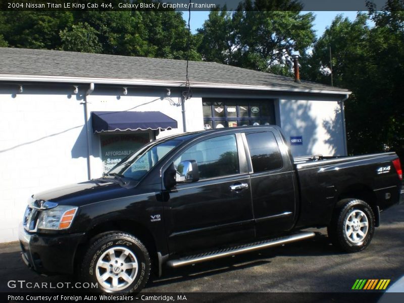 Galaxy Black / Graphite/Titanium 2004 Nissan Titan LE King Cab 4x4