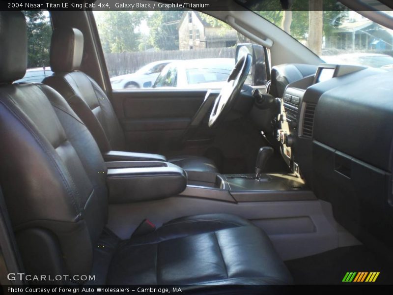 Galaxy Black / Graphite/Titanium 2004 Nissan Titan LE King Cab 4x4