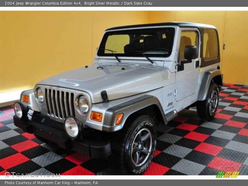 Bright Silver Metallic / Dark Slate Gray 2004 Jeep Wrangler Columbia Edition 4x4