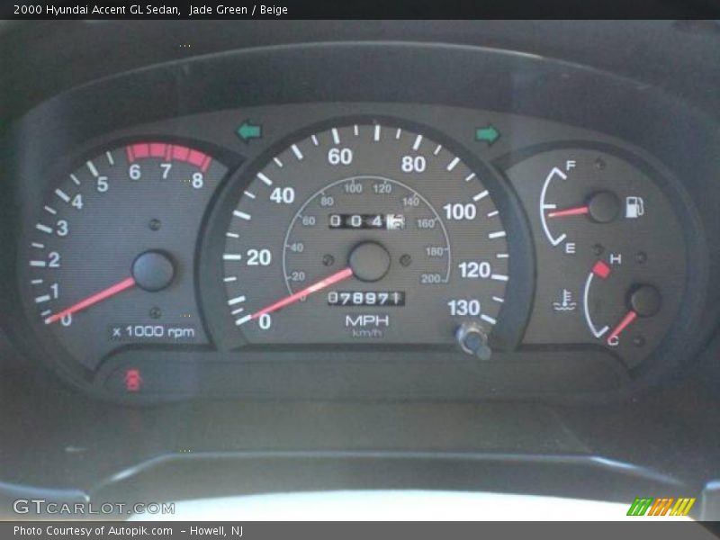 Jade Green / Beige 2000 Hyundai Accent GL Sedan