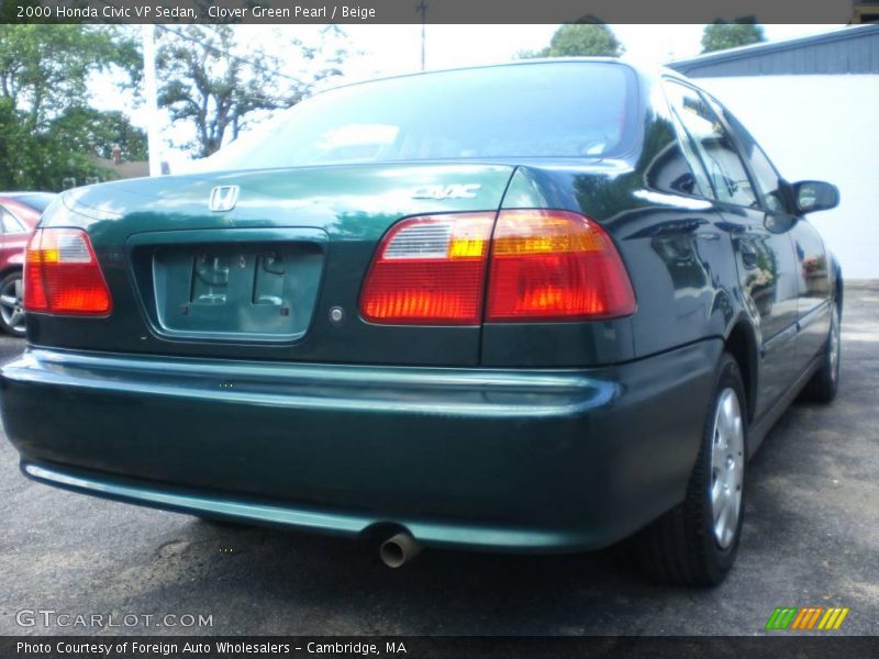 Clover Green Pearl / Beige 2000 Honda Civic VP Sedan