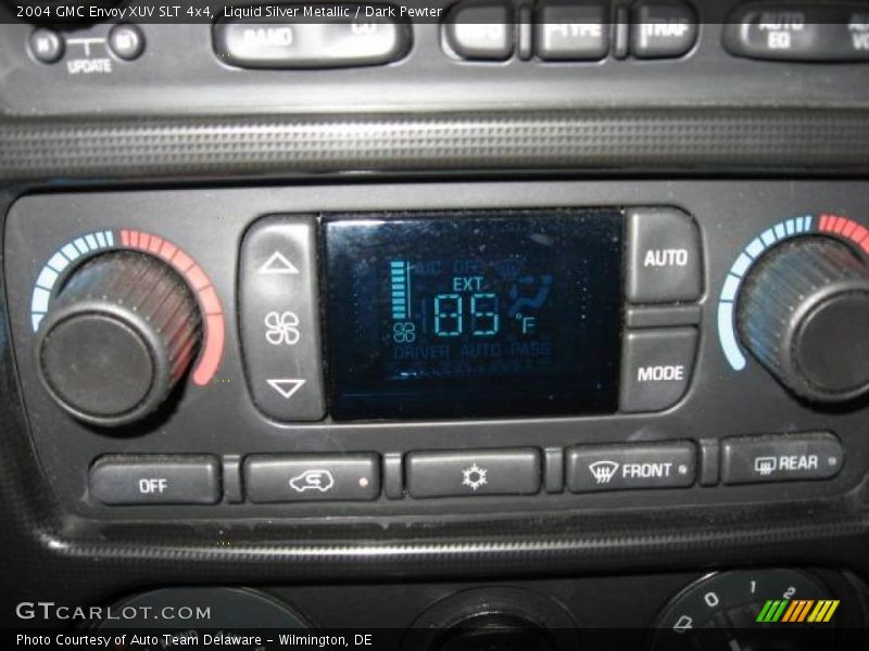 Liquid Silver Metallic / Dark Pewter 2004 GMC Envoy XUV SLT 4x4