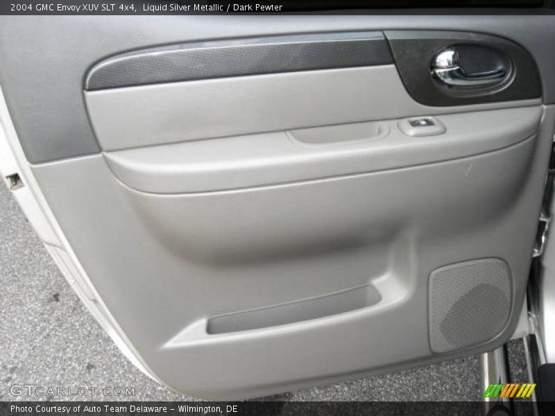 Liquid Silver Metallic / Dark Pewter 2004 GMC Envoy XUV SLT 4x4