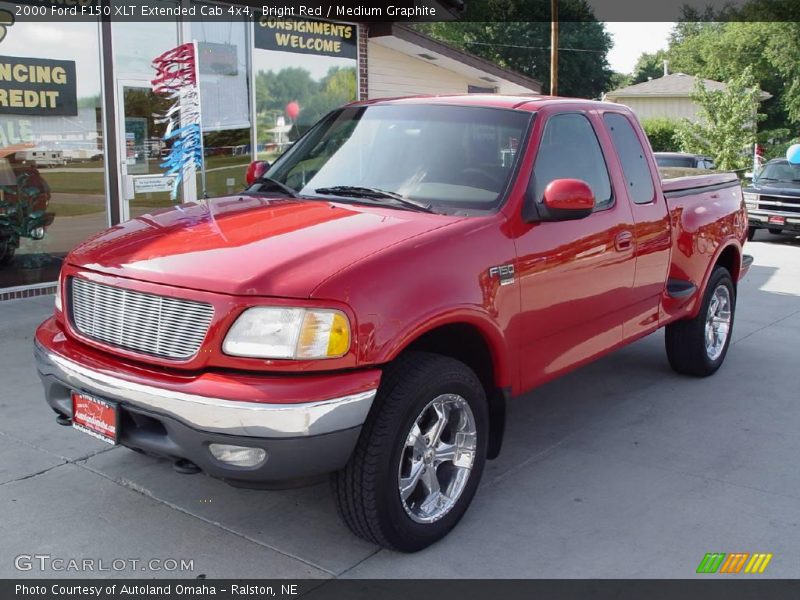 Bright Red / Medium Graphite 2000 Ford F150 XLT Extended Cab 4x4
