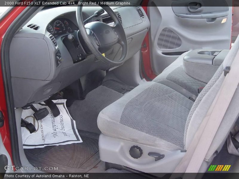 Bright Red / Medium Graphite 2000 Ford F150 XLT Extended Cab 4x4