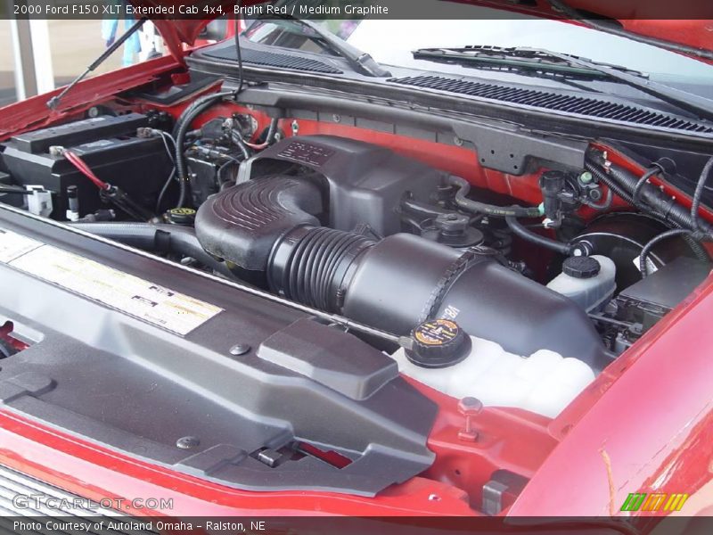 Bright Red / Medium Graphite 2000 Ford F150 XLT Extended Cab 4x4