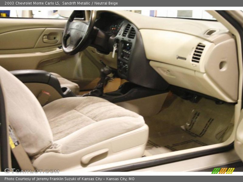Sandrift Metallic / Neutral Beige 2003 Chevrolet Monte Carlo LS
