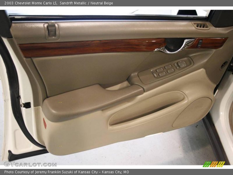 Sandrift Metallic / Neutral Beige 2003 Chevrolet Monte Carlo LS