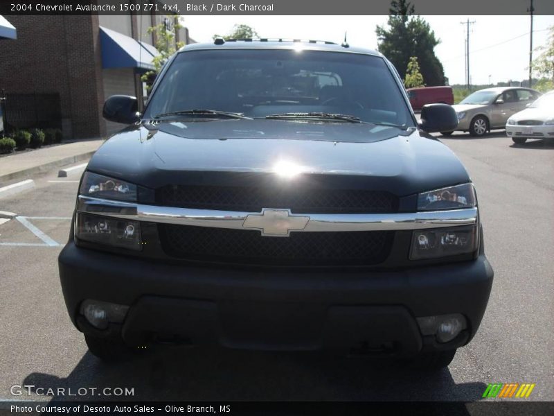 Black / Dark Charcoal 2004 Chevrolet Avalanche 1500 Z71 4x4